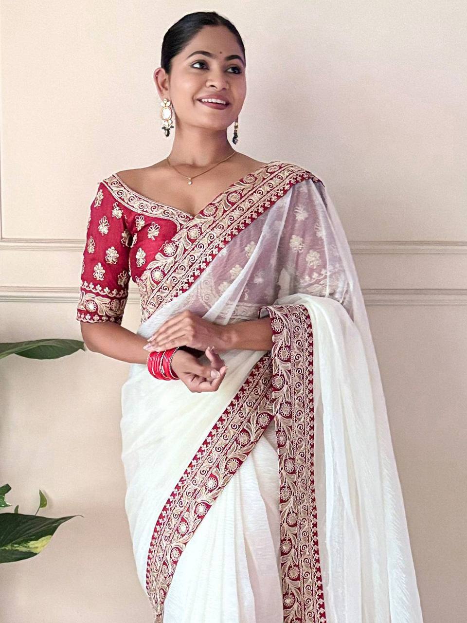 Teeya Creation White Color Banarasi Crush Silk Heavy Lace Work Saere