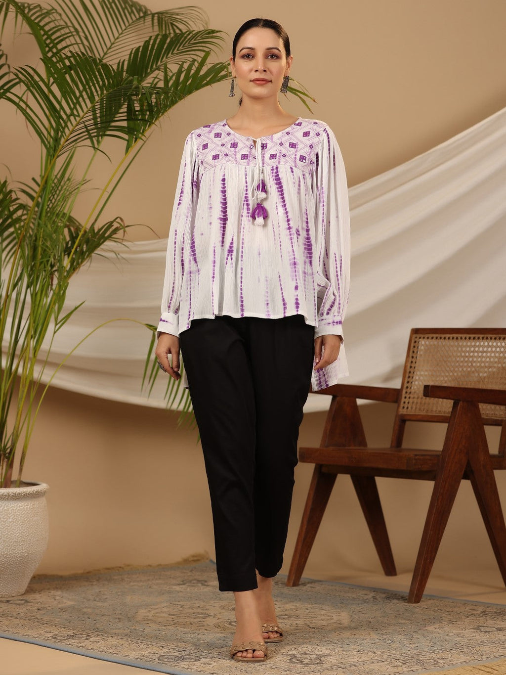 Juniper Women's Lavender Mirror Embroidered Rayon Crepe Tie-Dye Tunic With Tassels