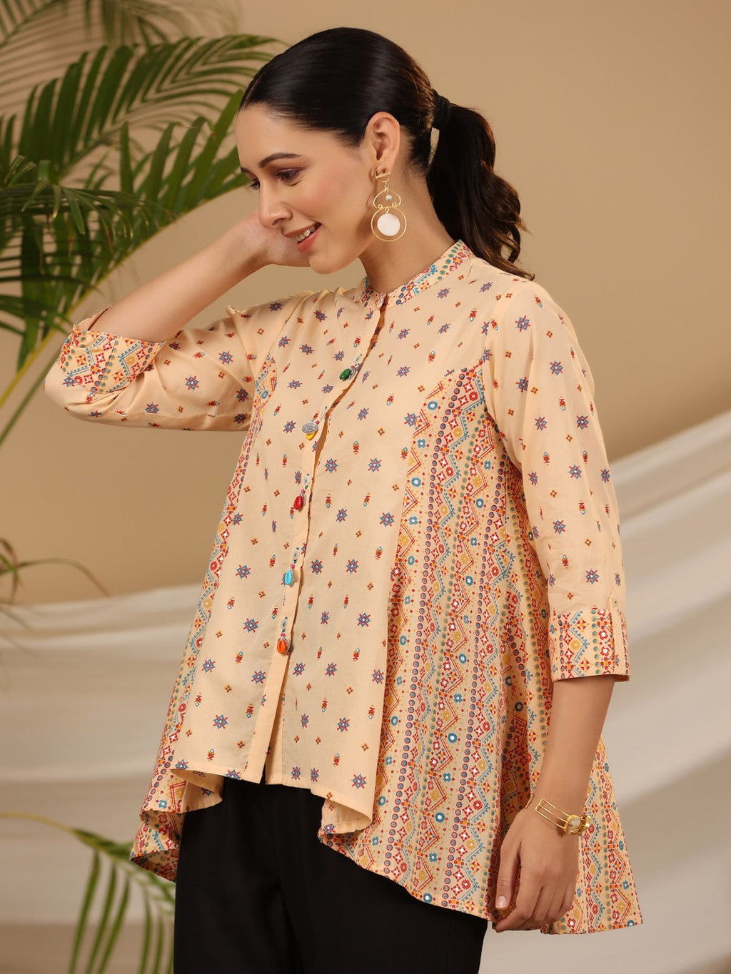 Juniper Women's Peach Tribal Printed Pure Cotton Tunic With Beads Work