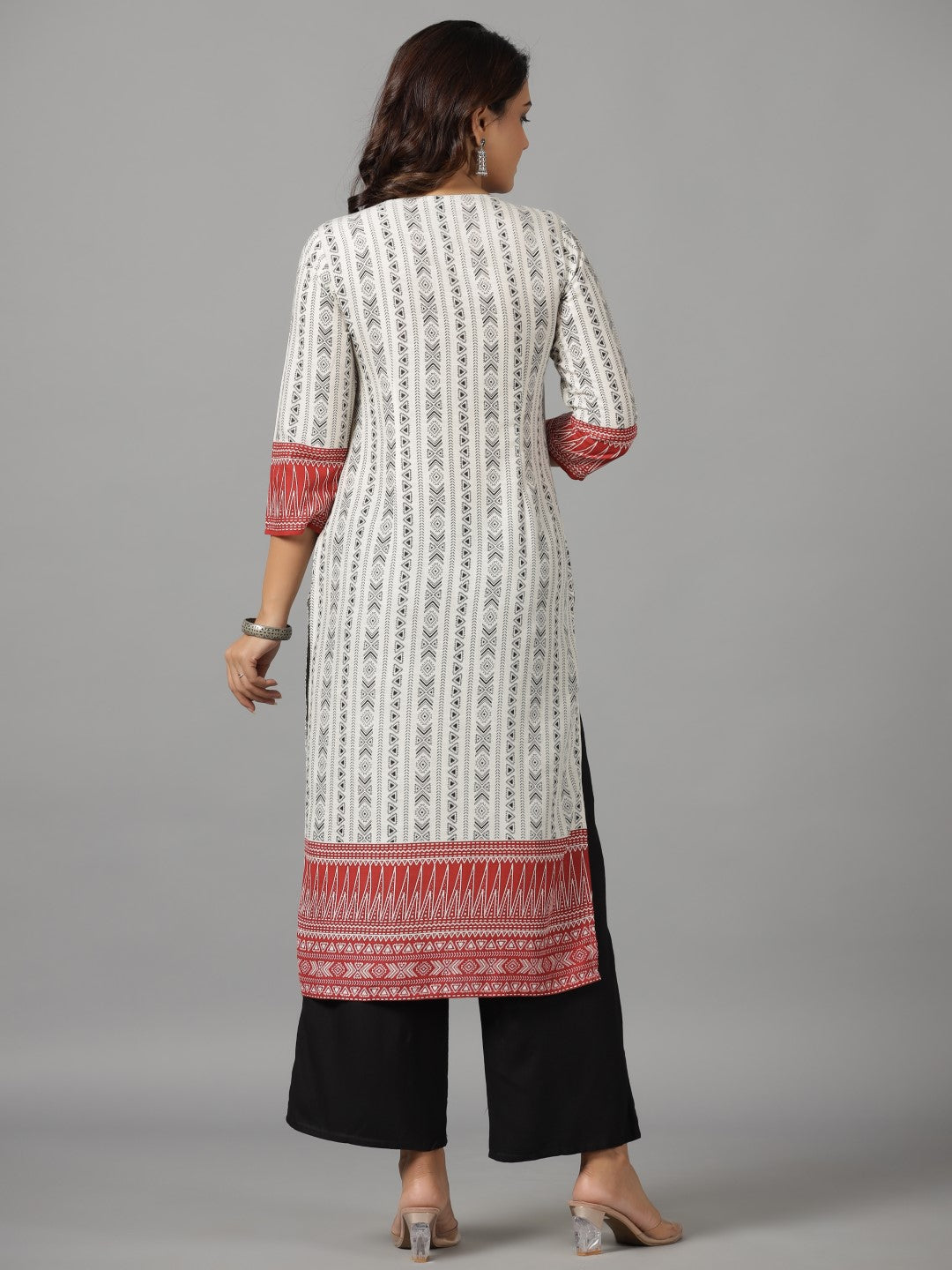 Juniper Women's White Ethnic Motif Printed Rayon Slub Kurta With Beads & Sequins