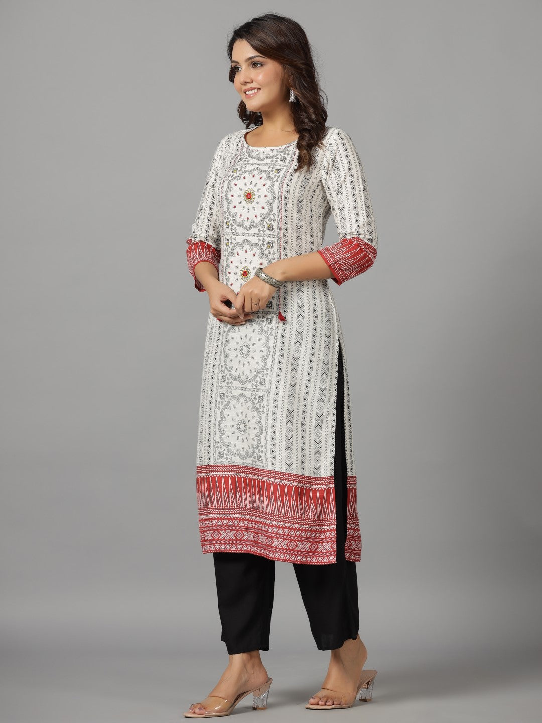 Juniper Women's White Ethnic Motif Printed Rayon Slub Kurta With Beads & Sequins