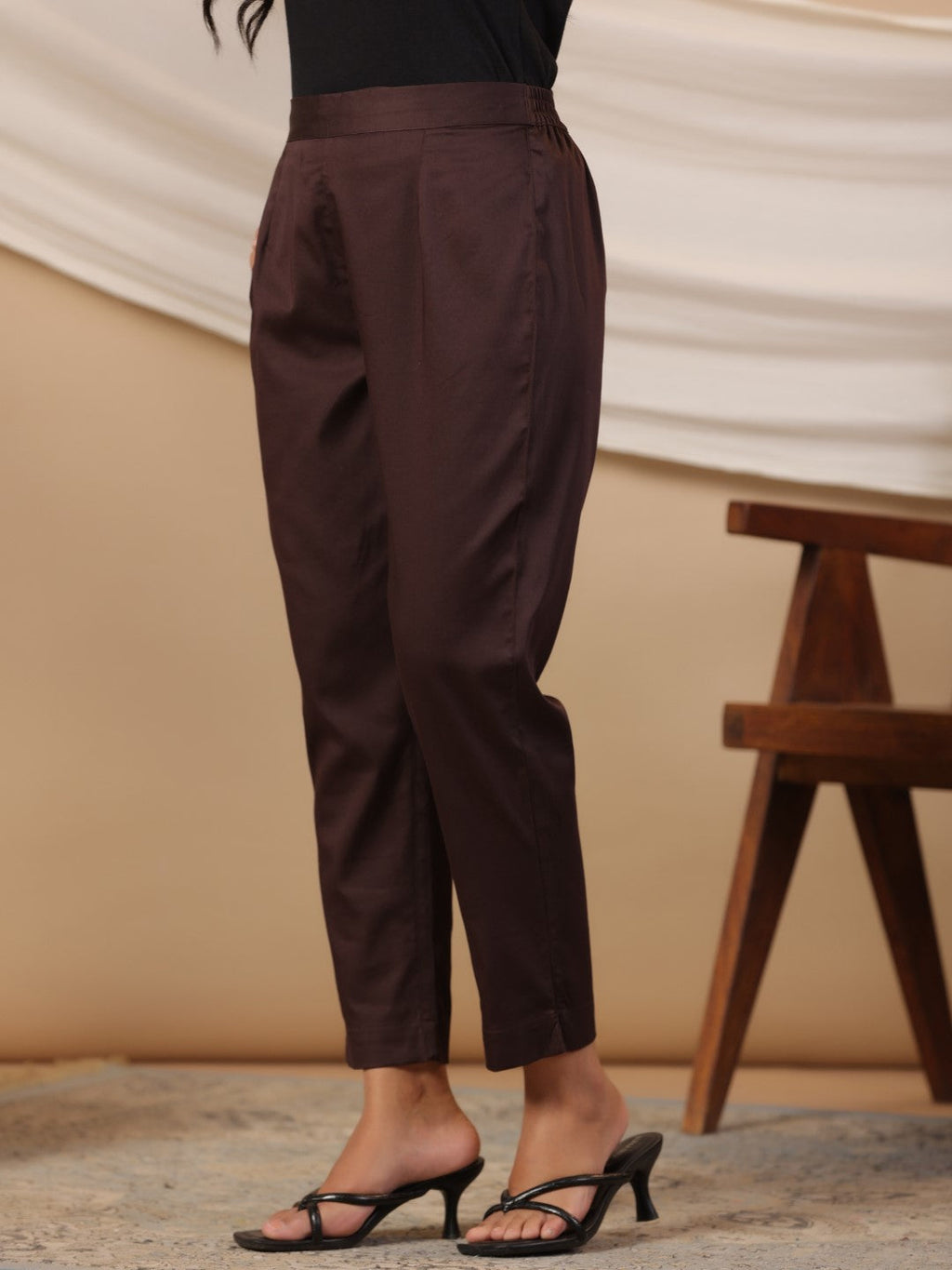 Juniper Brown Solid Lycra Women Drawstring Pants With Single Side Pocket