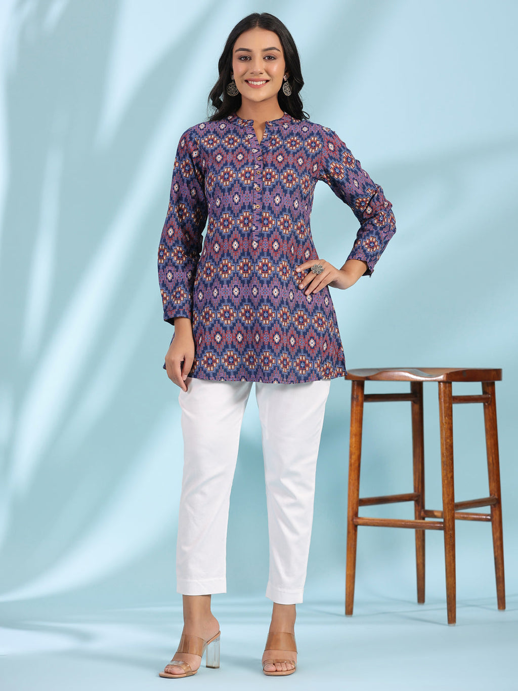 Juniper Women's The Crafted Geometrics Blue Geometric Printed Rayon Tunic