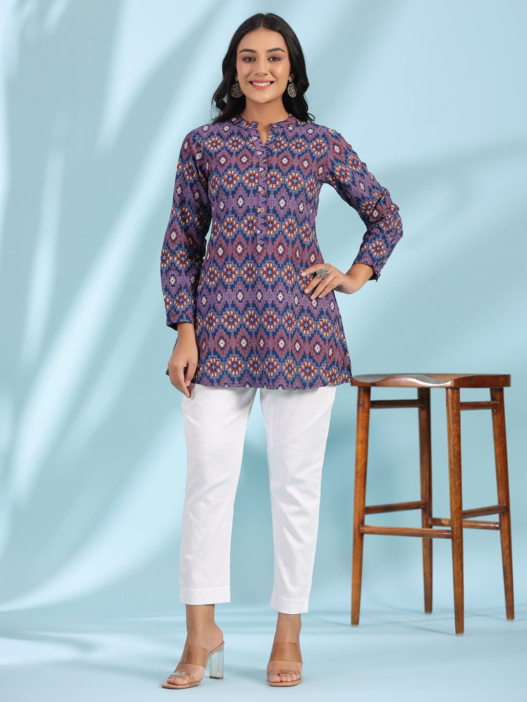 Juniper Women's The Crafted Geometrics Blue Geometric Printed Rayon Tunic