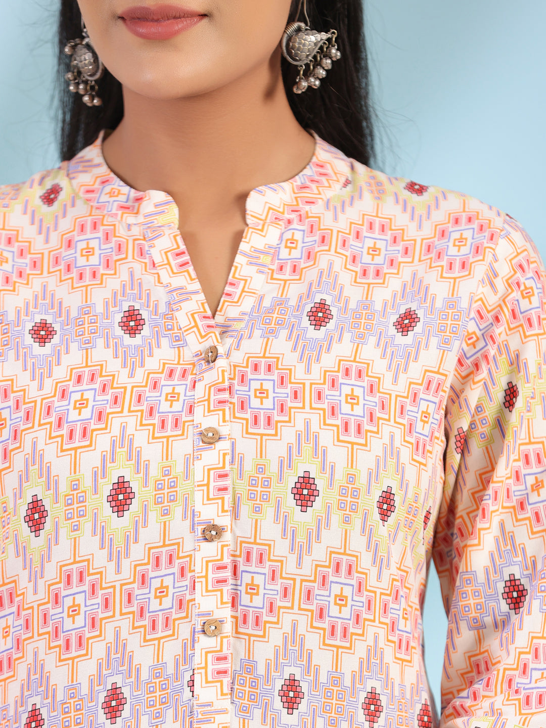 Juniper Women's The Crafted Geometrics Ivory Geometric Printed Rayon Tunic