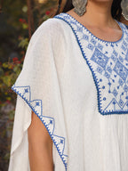Juniper Women White Viscose Dobby Embroidered Tunic