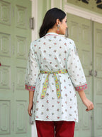 Juniper Women's Women Sky Blue Cotton Floral Printed Lacy Peplum Tunic With Tie-Up At Back