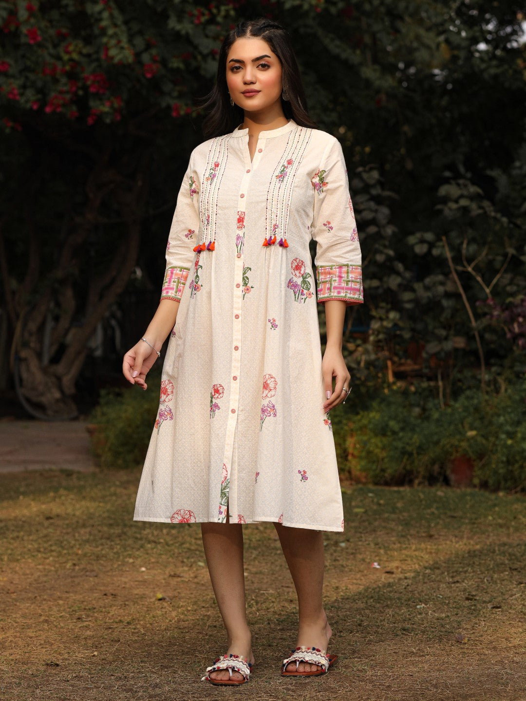 Juniper White Floral Printed A-Line Pleated Cotton Dress With Kantha Work & Tassels - Distacart