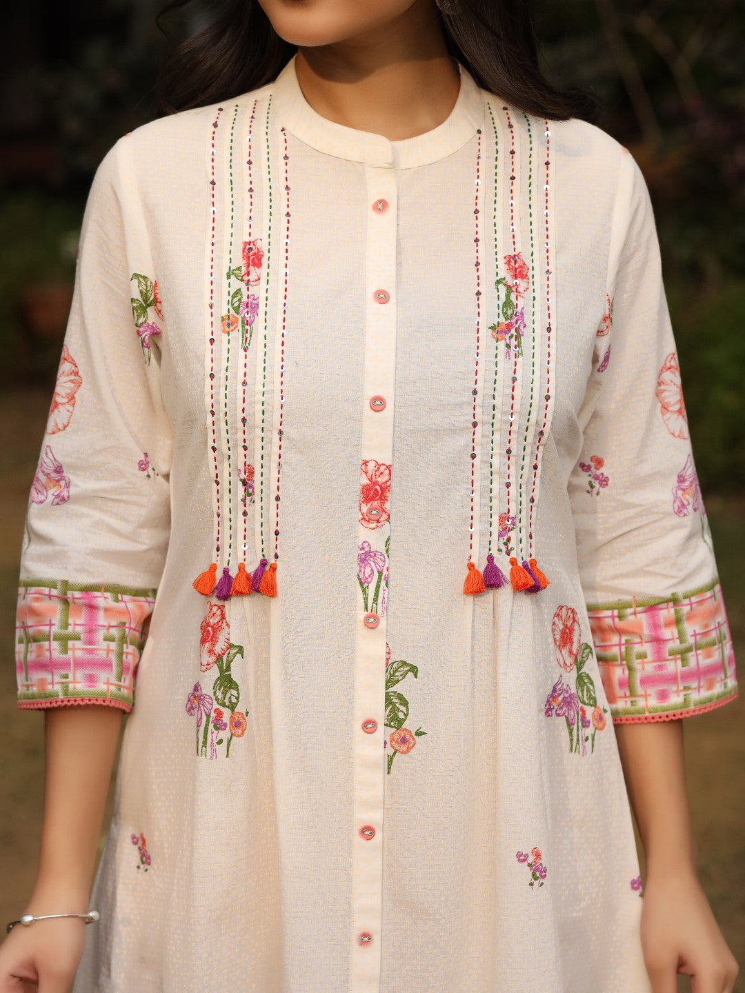 Juniper White Floral Printed A-Line Pleated Cotton Dress With Kantha Work & Tassels - Distacart