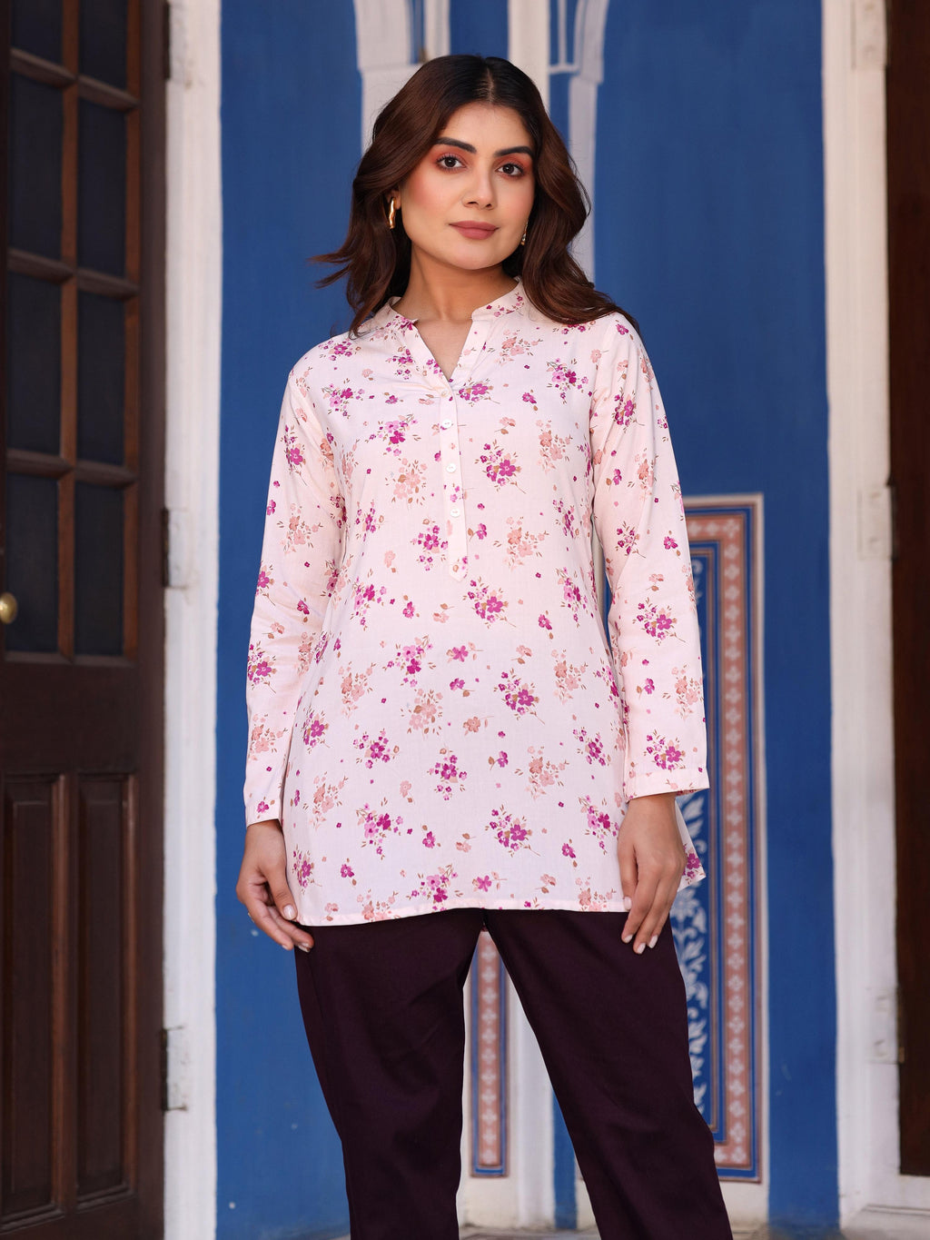 Juniper Women's Pink Floral Printed Tunic in Rayon