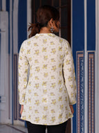 Juniper Women's Pista Green Floral Printed Tunic in Rayon