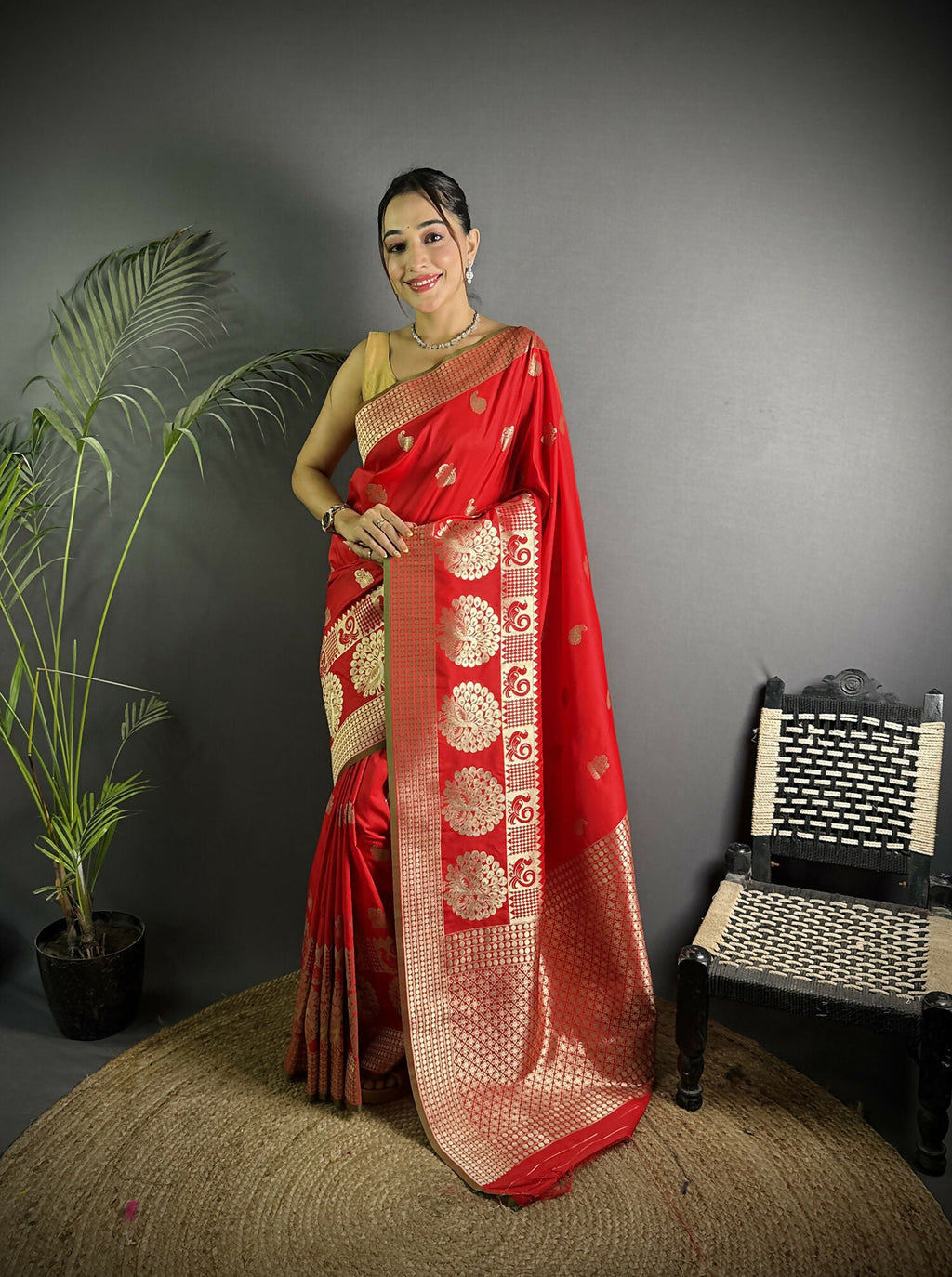 Joban Fashion Red Banarasi Soft Lichi Silk Paisley Saree - Distacart