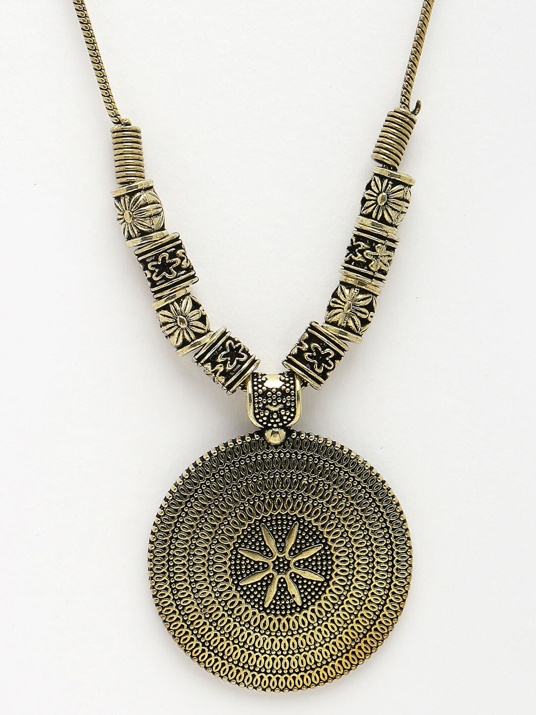 NVR Women's Gold-Polished Circular Shape Pendant with Chain