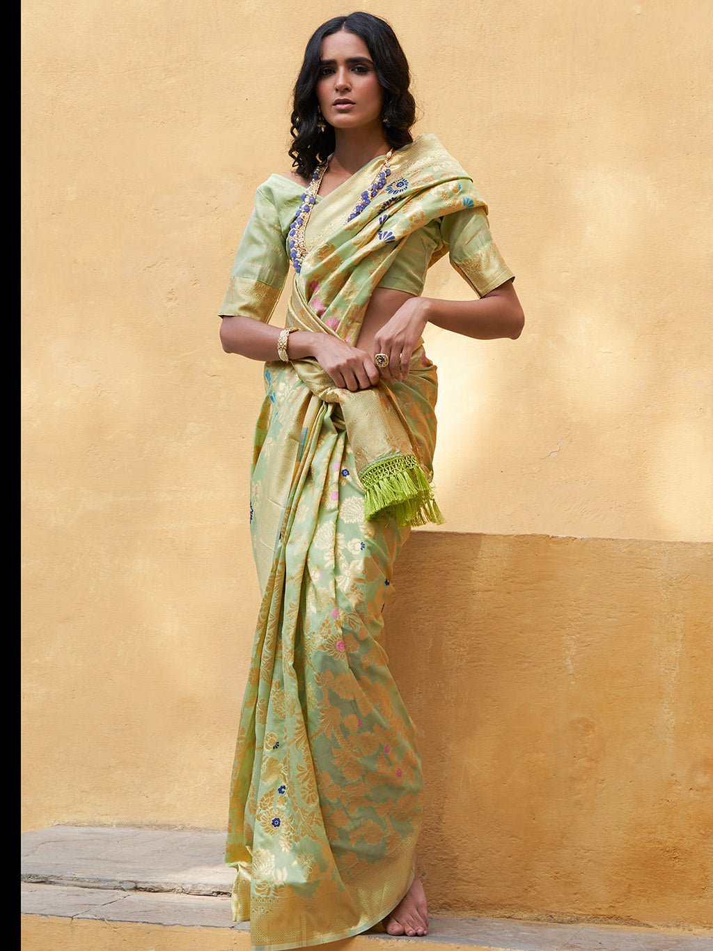Janasya Light Green Banarasi Silk Woven Floral Design Banarasi Saree