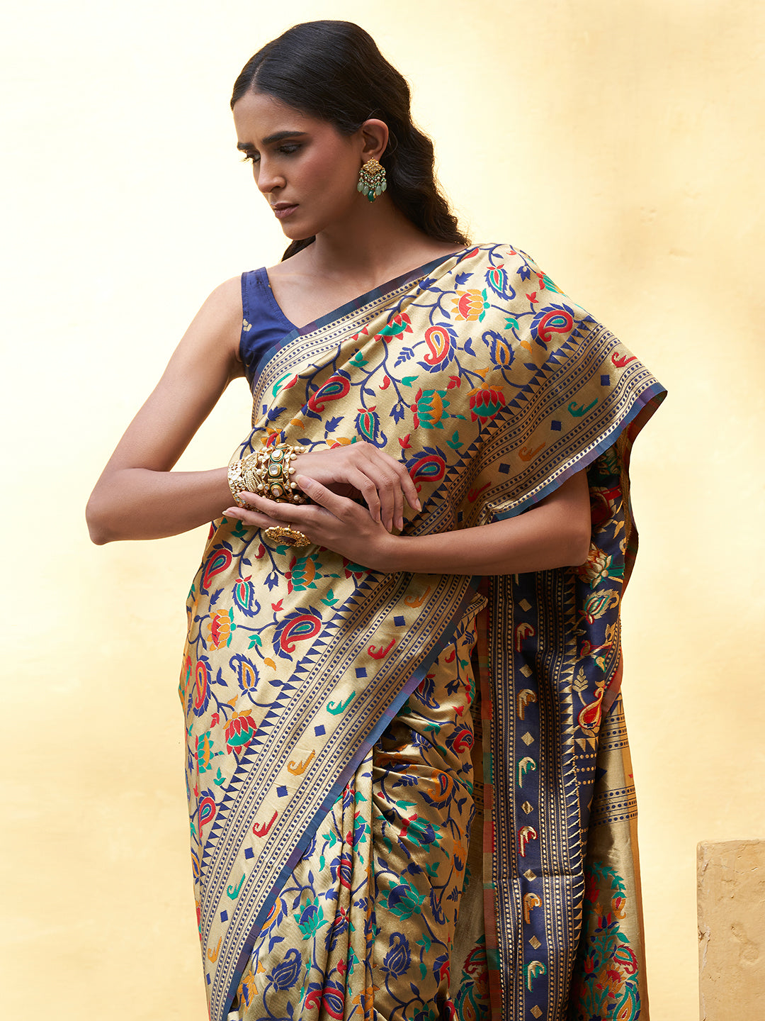 Janasya Golden Paithani Silk Woven Floral Design Paithani Silk Saree