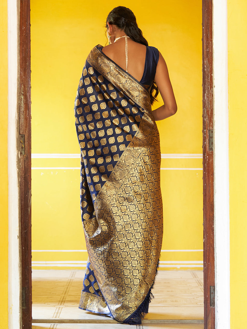 Janasya Navy Blue Banarasi Silk Woven Ethnic Motifs Banarasi Silk Saree - Distacart