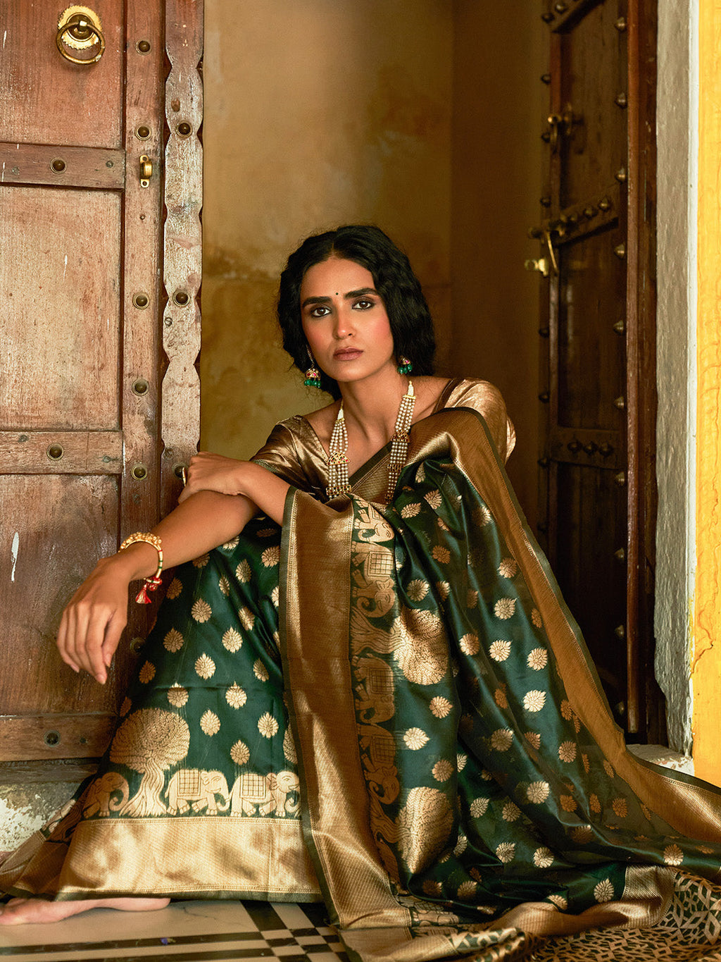 Janasya Dark Green Organza Woven Ethnic Motifs Kanjeevaram Saree - Distacart