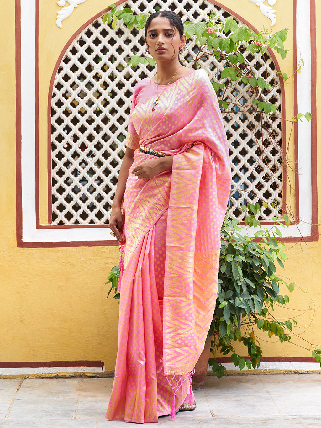 Janasya Pink Silk Blend Woven Polka Woven Design Saree
