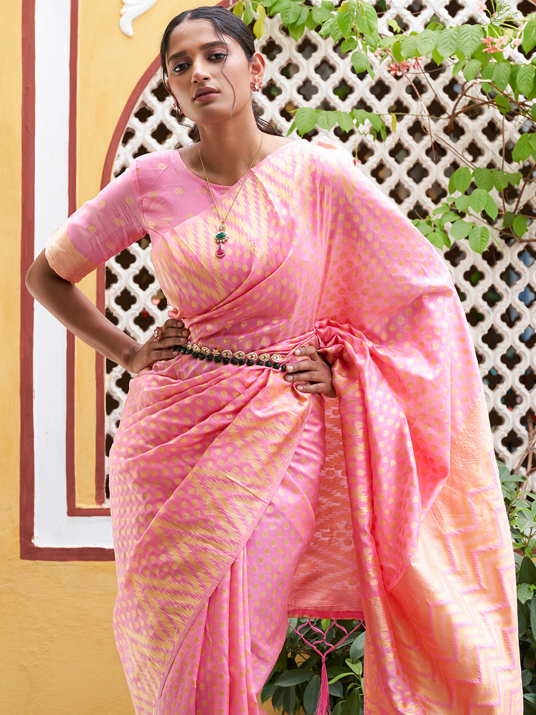 Janasya Pink Silk Blend Woven Polka Woven Design Saree