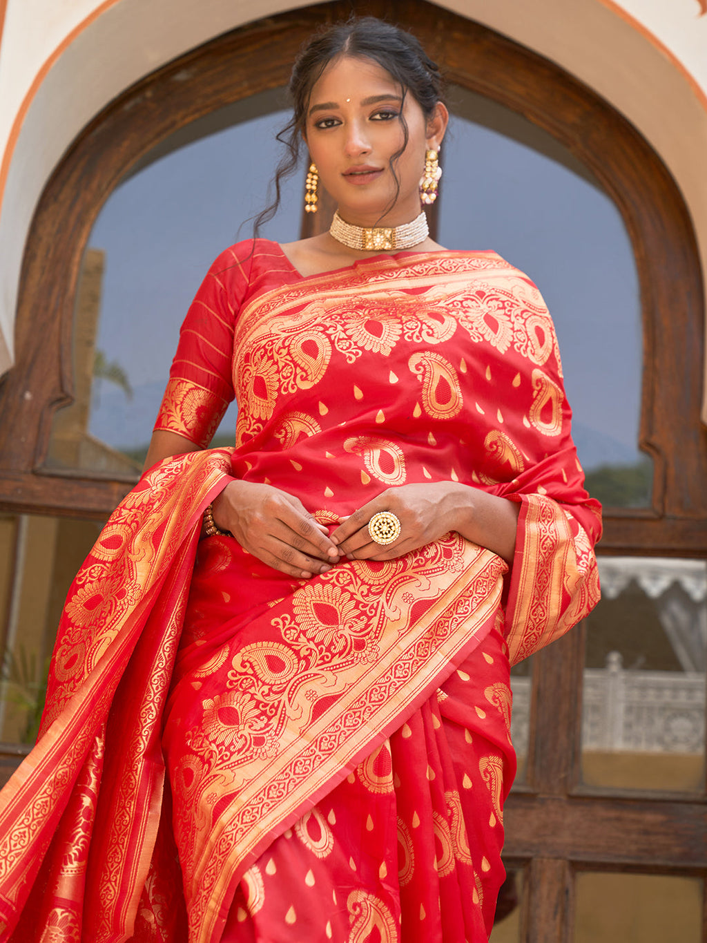 Janasya Red Banarasi Silk Paisley Woven Design Saree