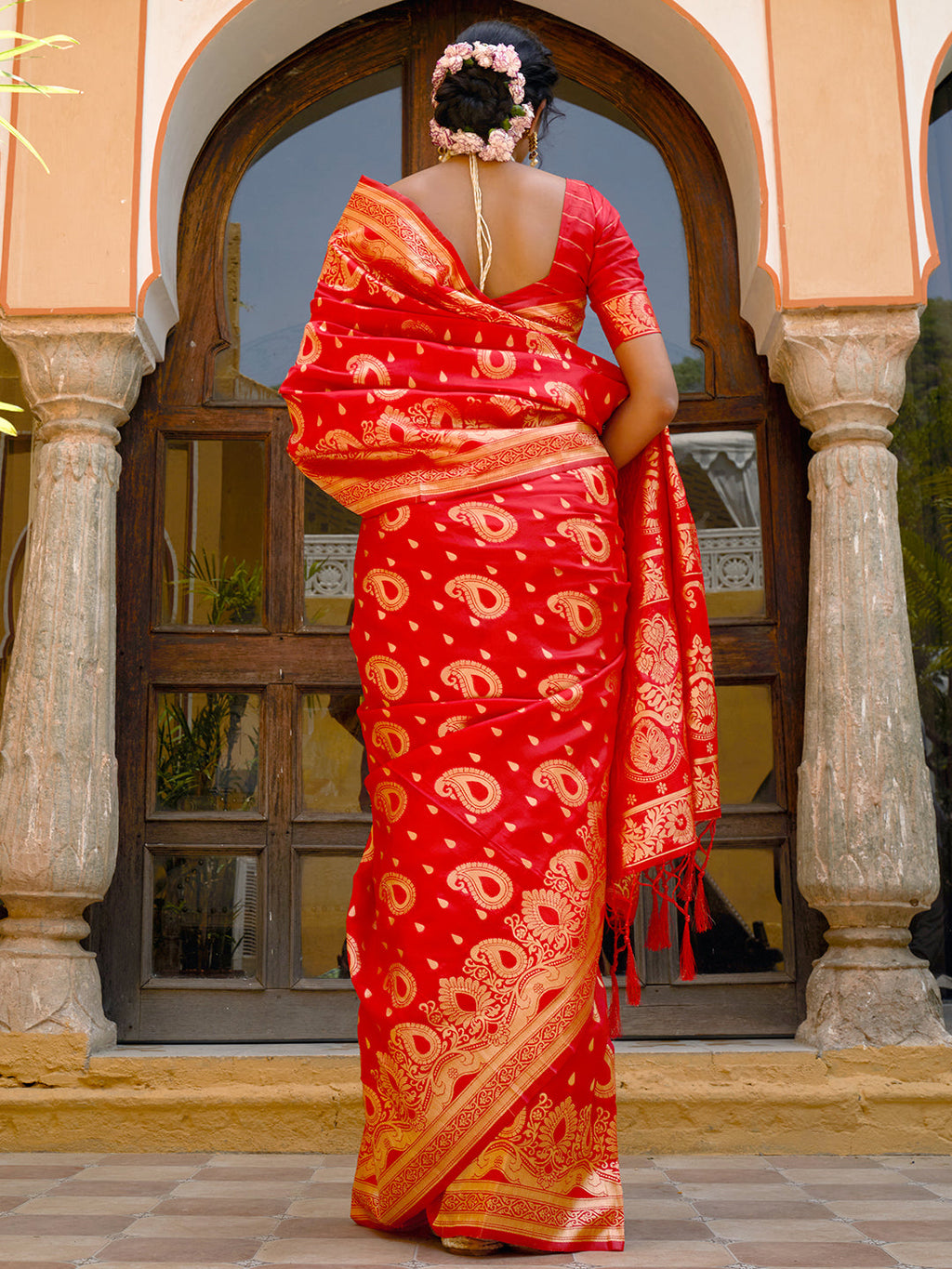 Janasya Red Banarasi Silk Paisley Woven Design Saree