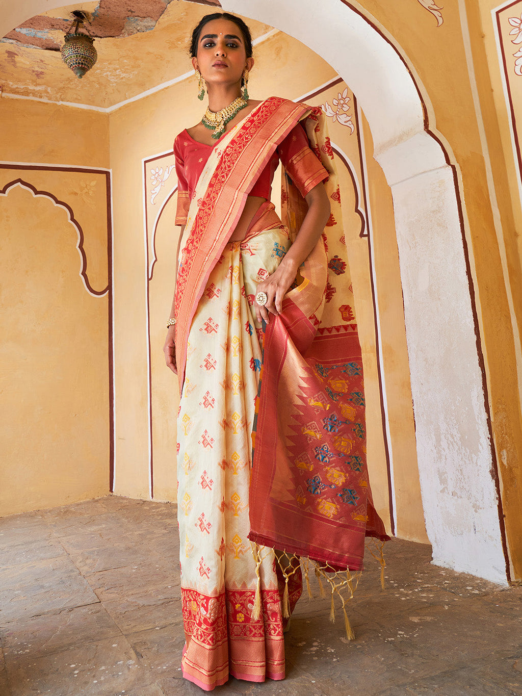 Janasya Beige Cotton Silk Woven Design Patola Saree