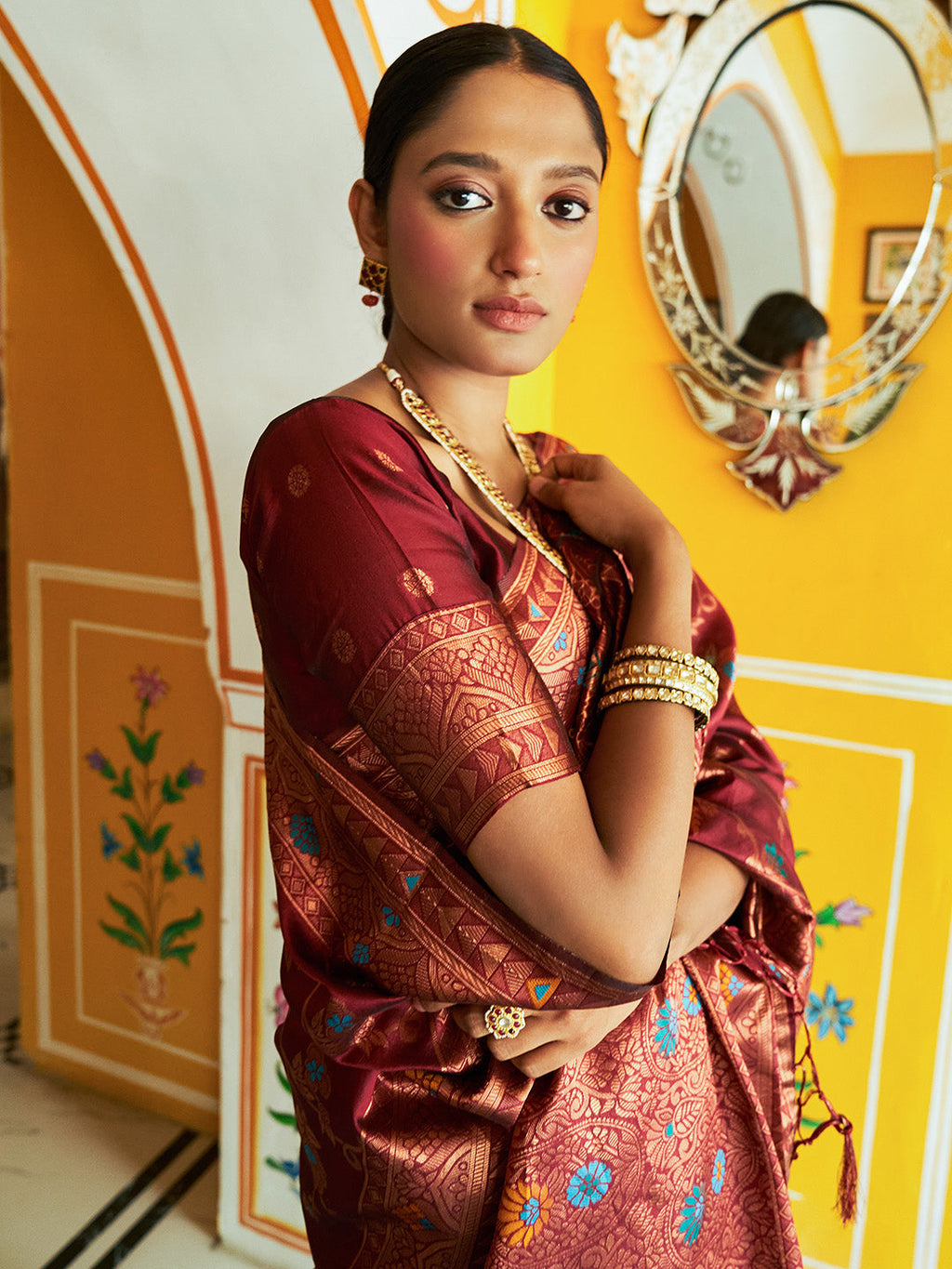 Janasya Maroon Banarasi Silk Woven Dual Tone Floral Design Banarasi Silk Saree