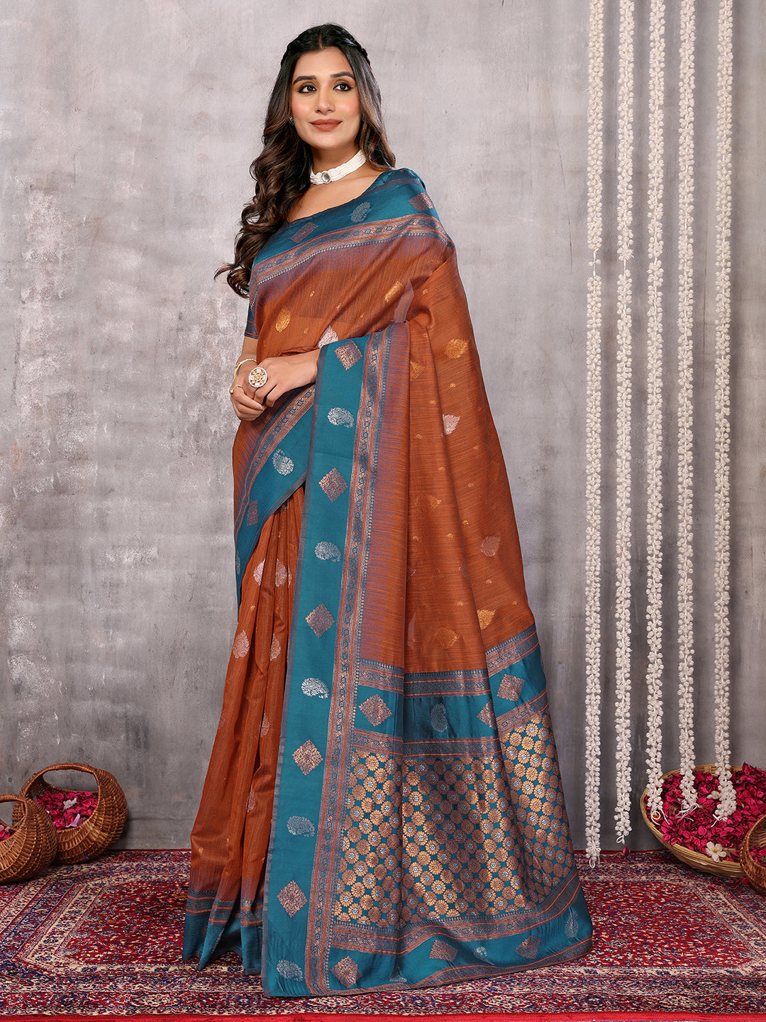 Janasya Rust Cotton Linen Paisley Kanjivaram Saree - Distacart