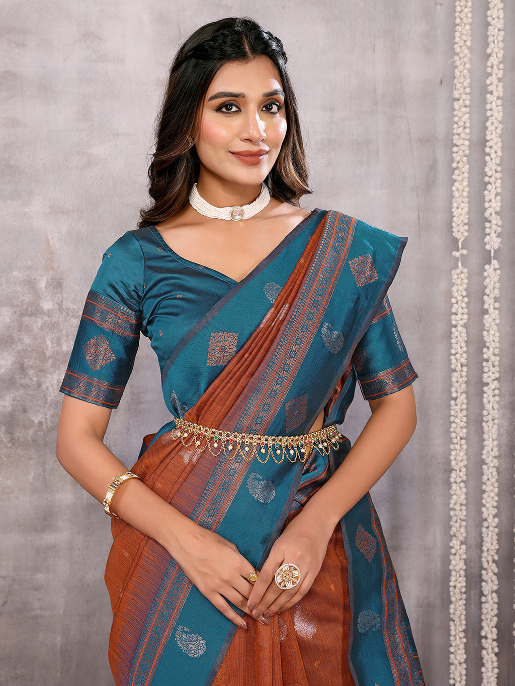 Janasya Rust Cotton Linen Paisley Kanjivaram Saree - Distacart