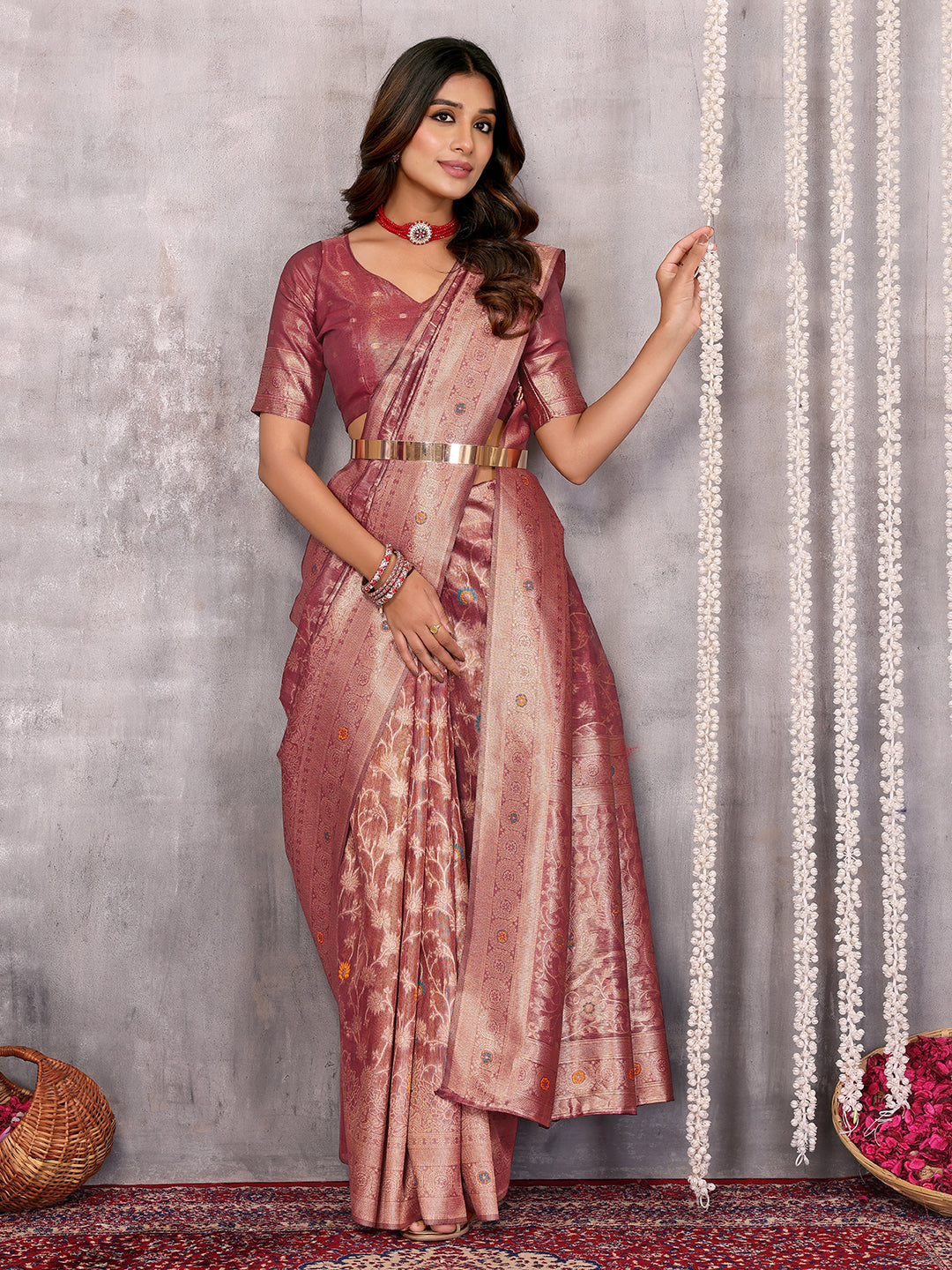 Janasya Mauve Silk Blend Floral Banarasi Saree - Distacart