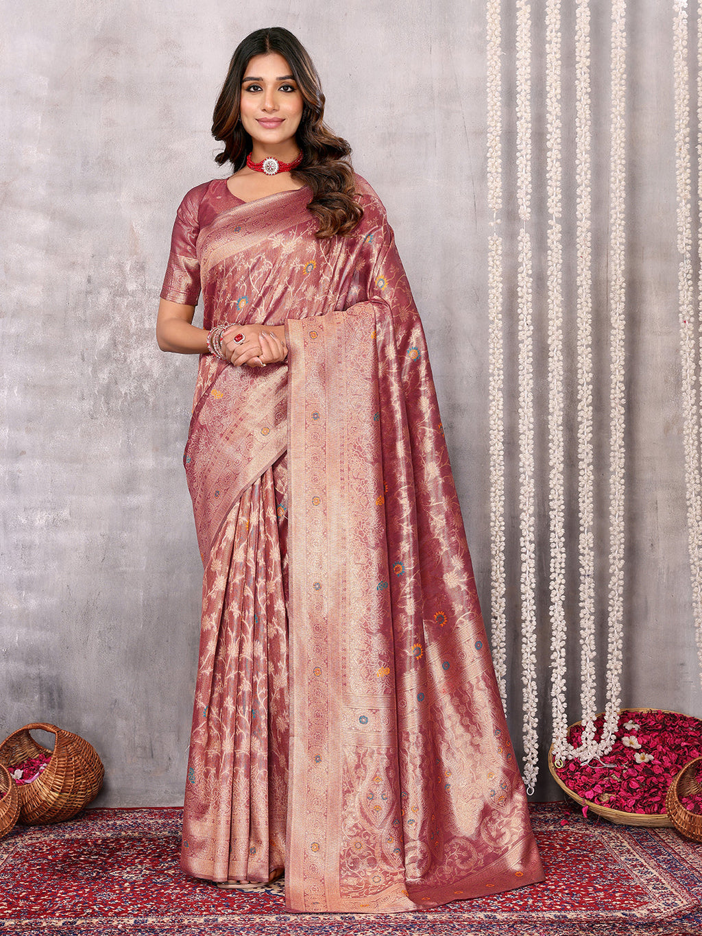 Janasya Mauve Silk Blend Floral Banarasi Saree - Distacart