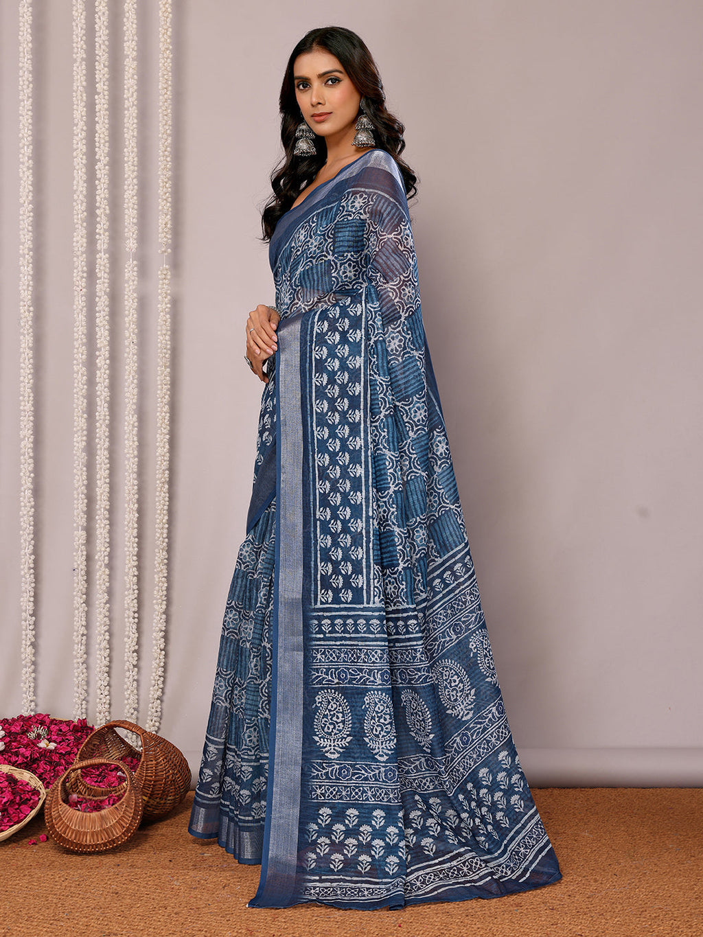 Janasya Navy Blue Cotton Linen Block Print Printed Saree - Distacart