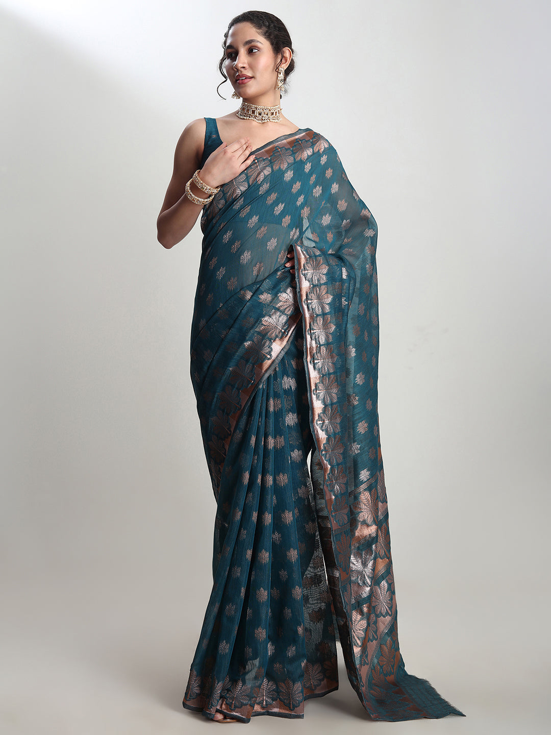 Janasya Teal Blue Linen Blend Floral Jacquard Saree - Distacart