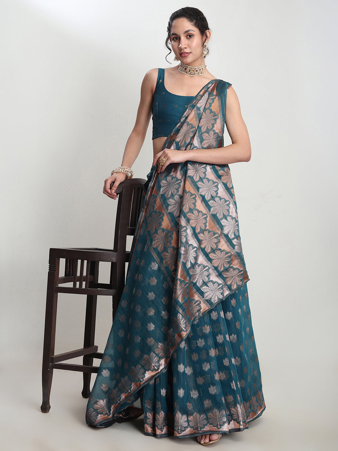 Janasya Teal Blue Linen Blend Floral Jacquard Saree - Distacart
