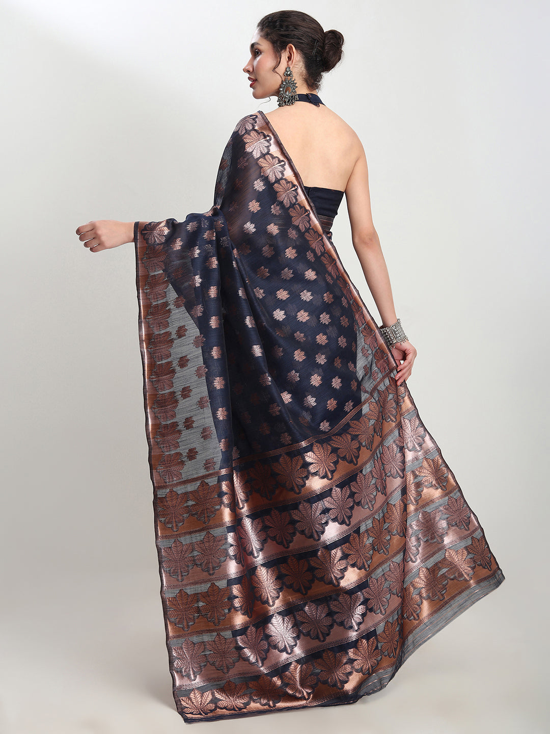 Janasya Indigo Linen Blend Floral Jacquard Saree - Distacart