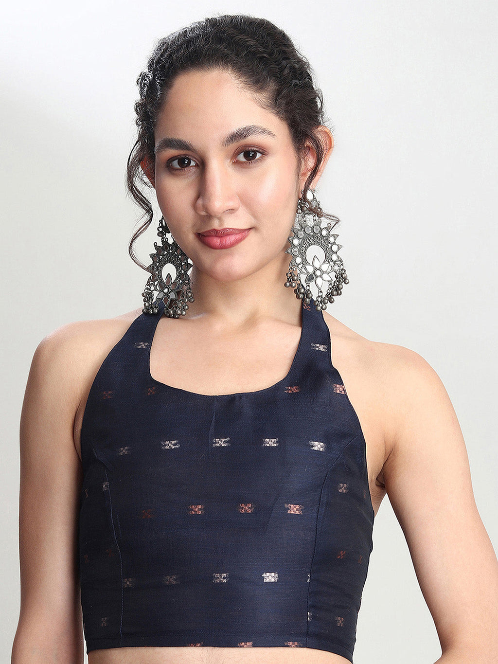 Janasya Indigo Linen Blend Floral Jacquard Saree - Distacart