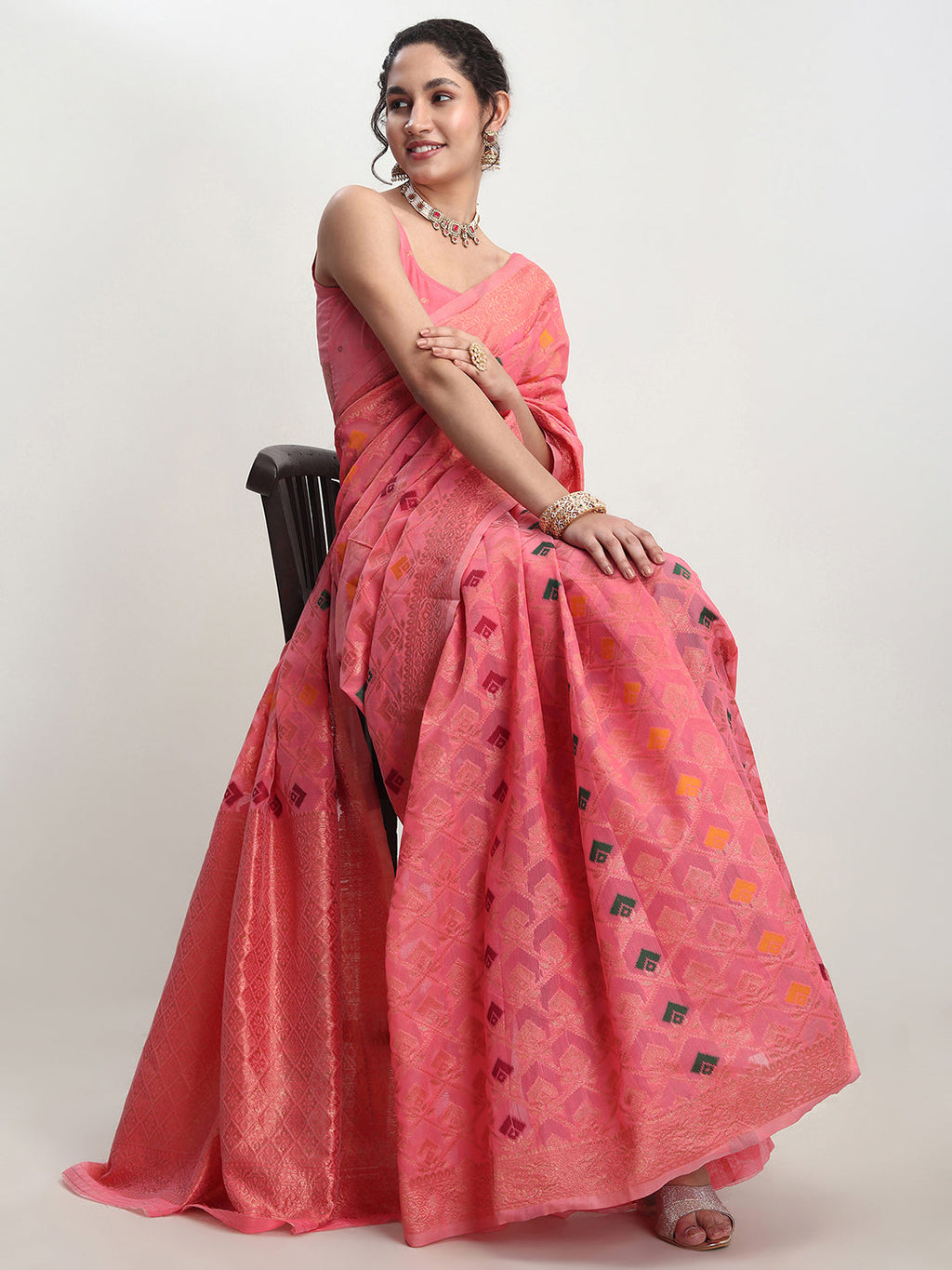 Janasya Peach Linen Blend Geometric Jacquard Saree - Distacart