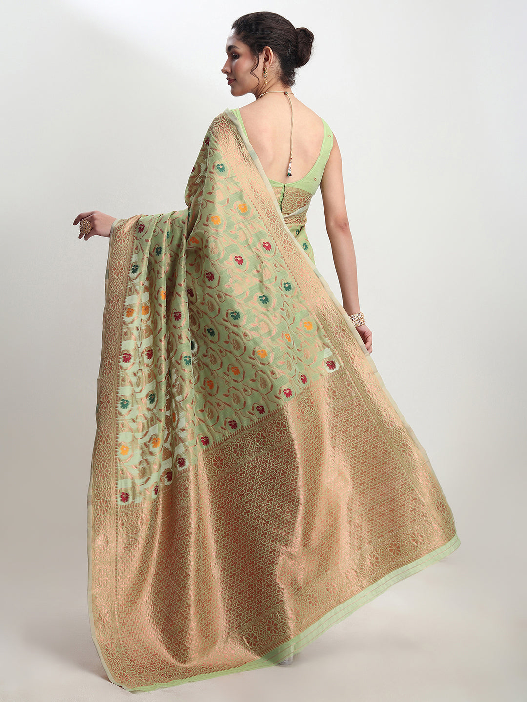 Janasya Light Green Linen Blend Floral Jacquard Saree - Distacart