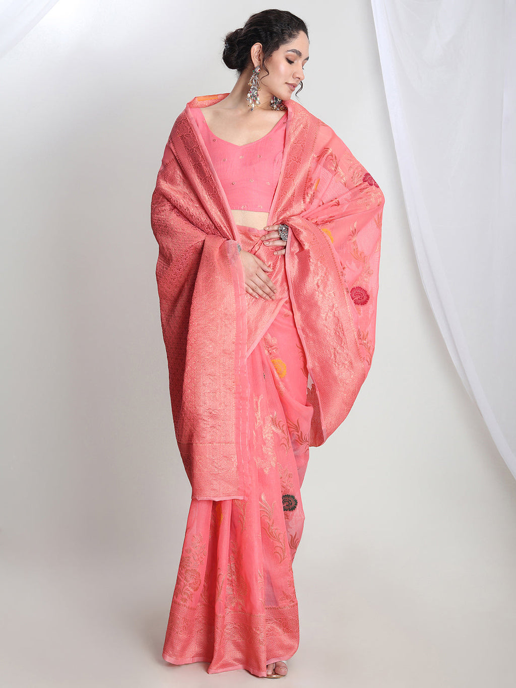 Janasya Peach Linen Blend Floral Jacquard Saree - Distacart
