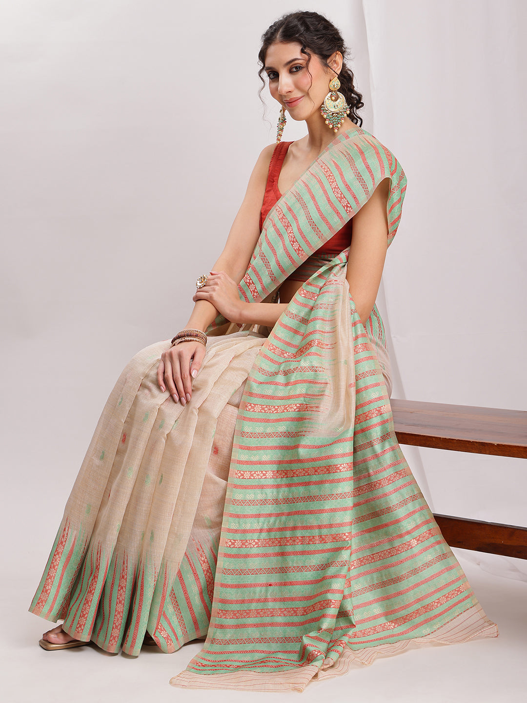 Janasya Beige Silk Blend Ikkat Jacquard Saree - Distacart