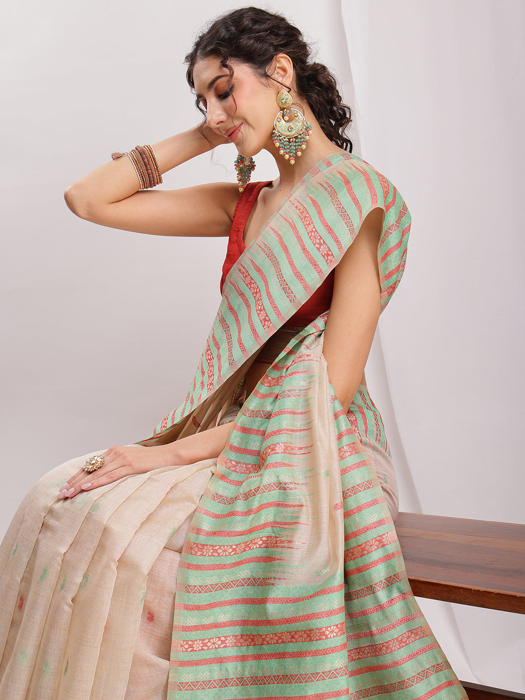 Janasya Beige Silk Blend Ikkat Jacquard Saree - Distacart