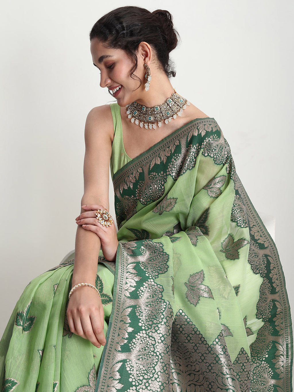 Janasya Light Green Linen Blend Floral Jacquard Saree - Distacart