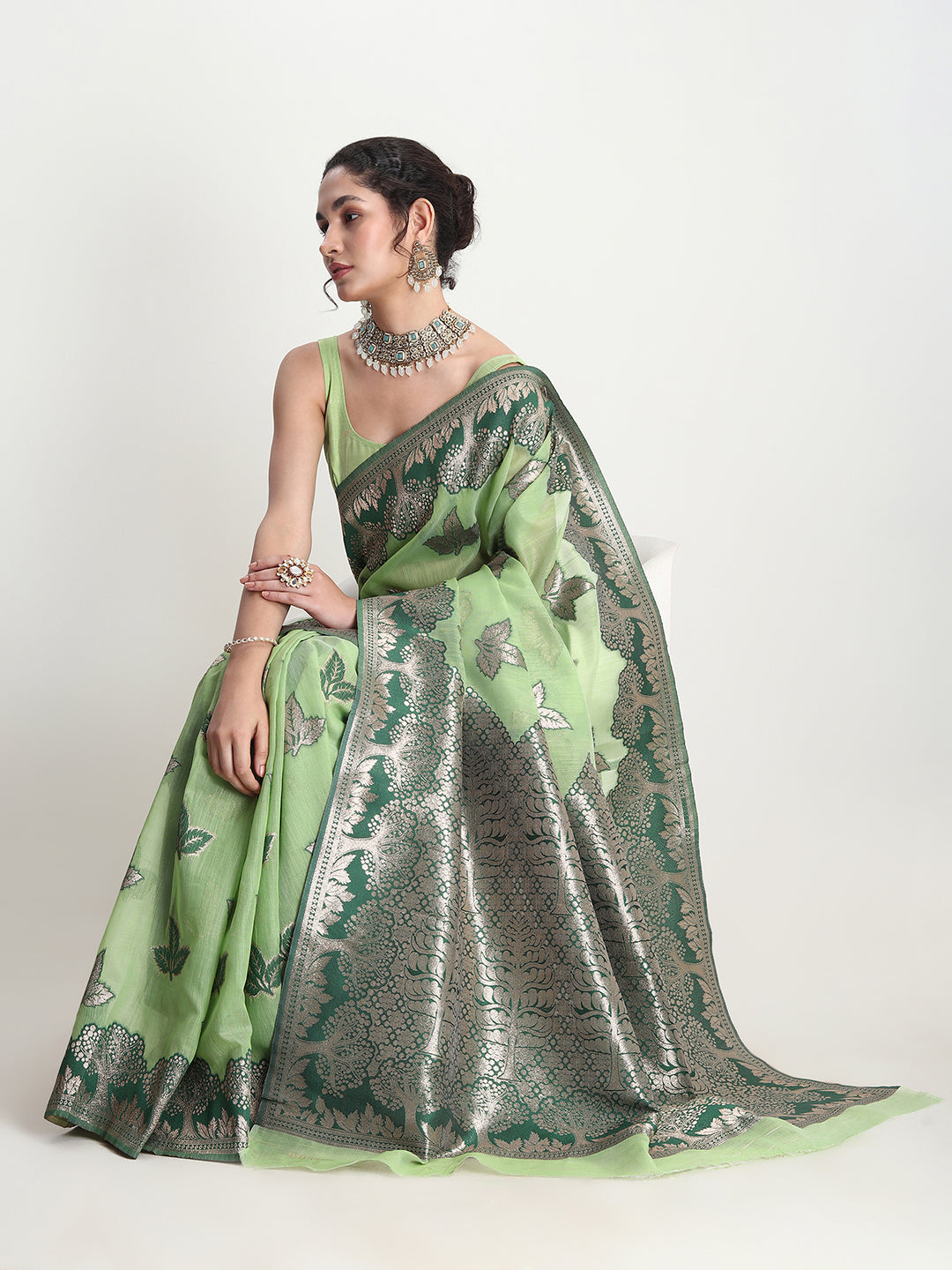 Janasya Light Green Linen Blend Floral Jacquard Saree - Distacart