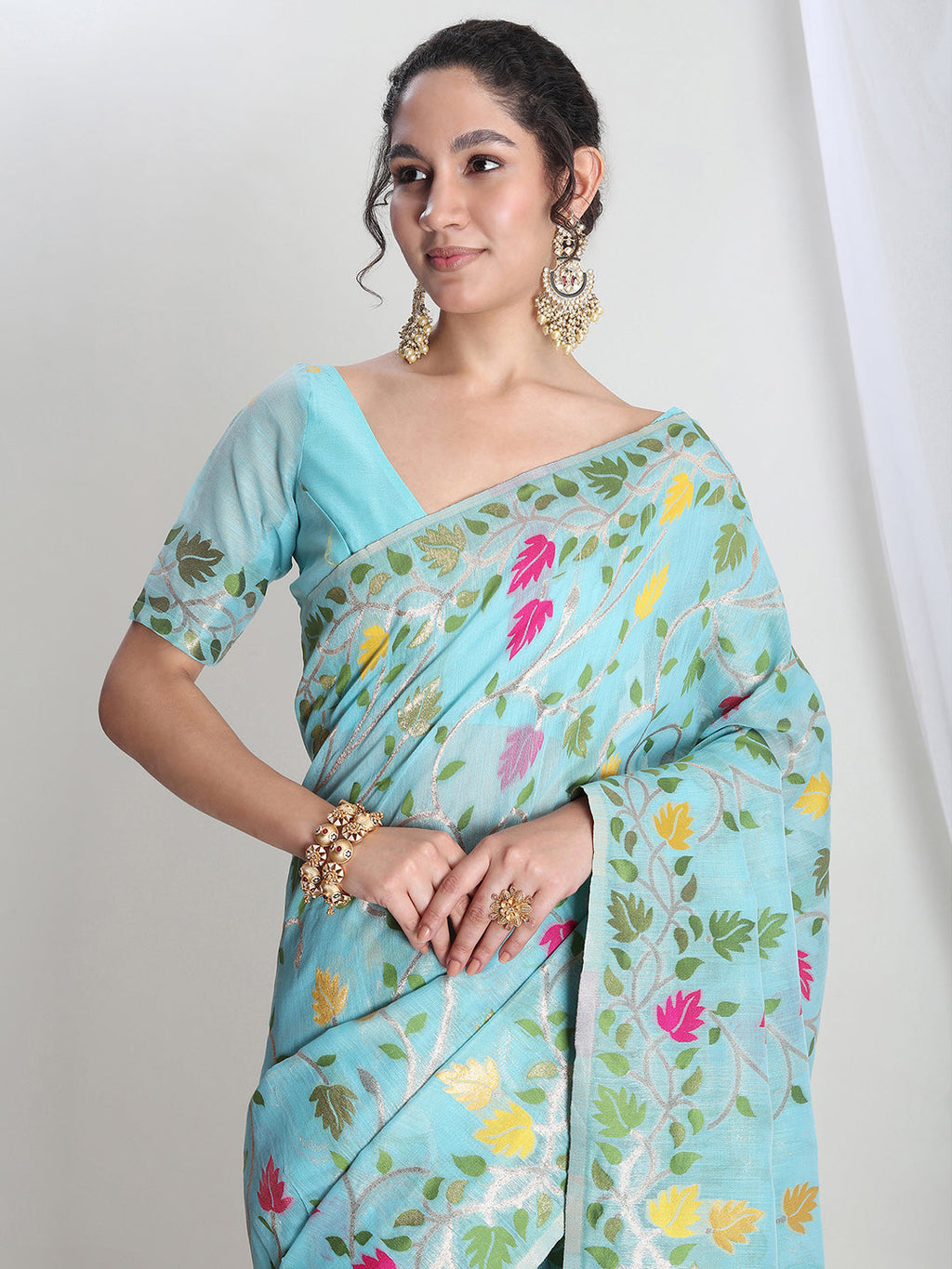 Janasya Sky Blue Silk Blend Floral Jacquard Saree - Distacart