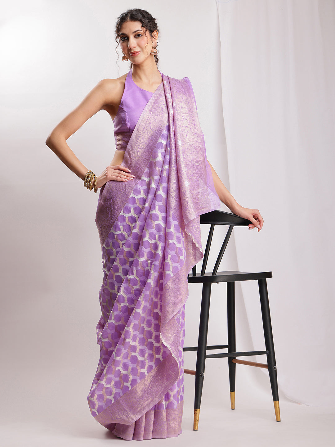 Janasya Lavender Linen Blend Geometric Jacquard Saree - Distacart