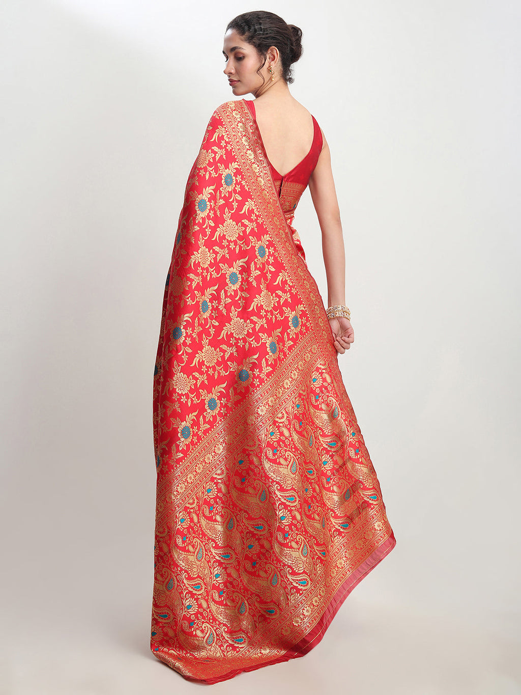 Janasya Red Silk Blend Floral Jacquard Saree - Distacart