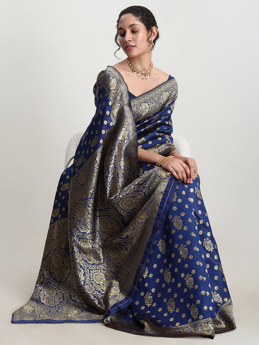Janasya Blue Silk Blend Floral Jacquard Saree - Distacart