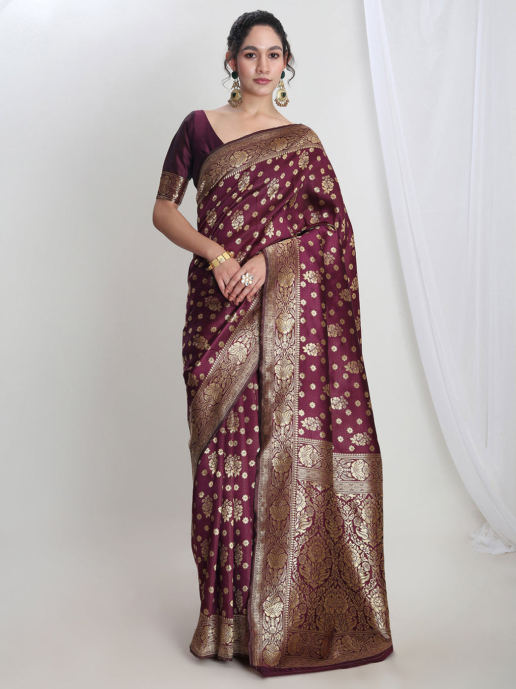 Janasya Purple Silk Blend Floral Jacquard Saree - Distacart