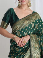 Janasya Green Silk Blend Floral Jacquard Saree - Distacart