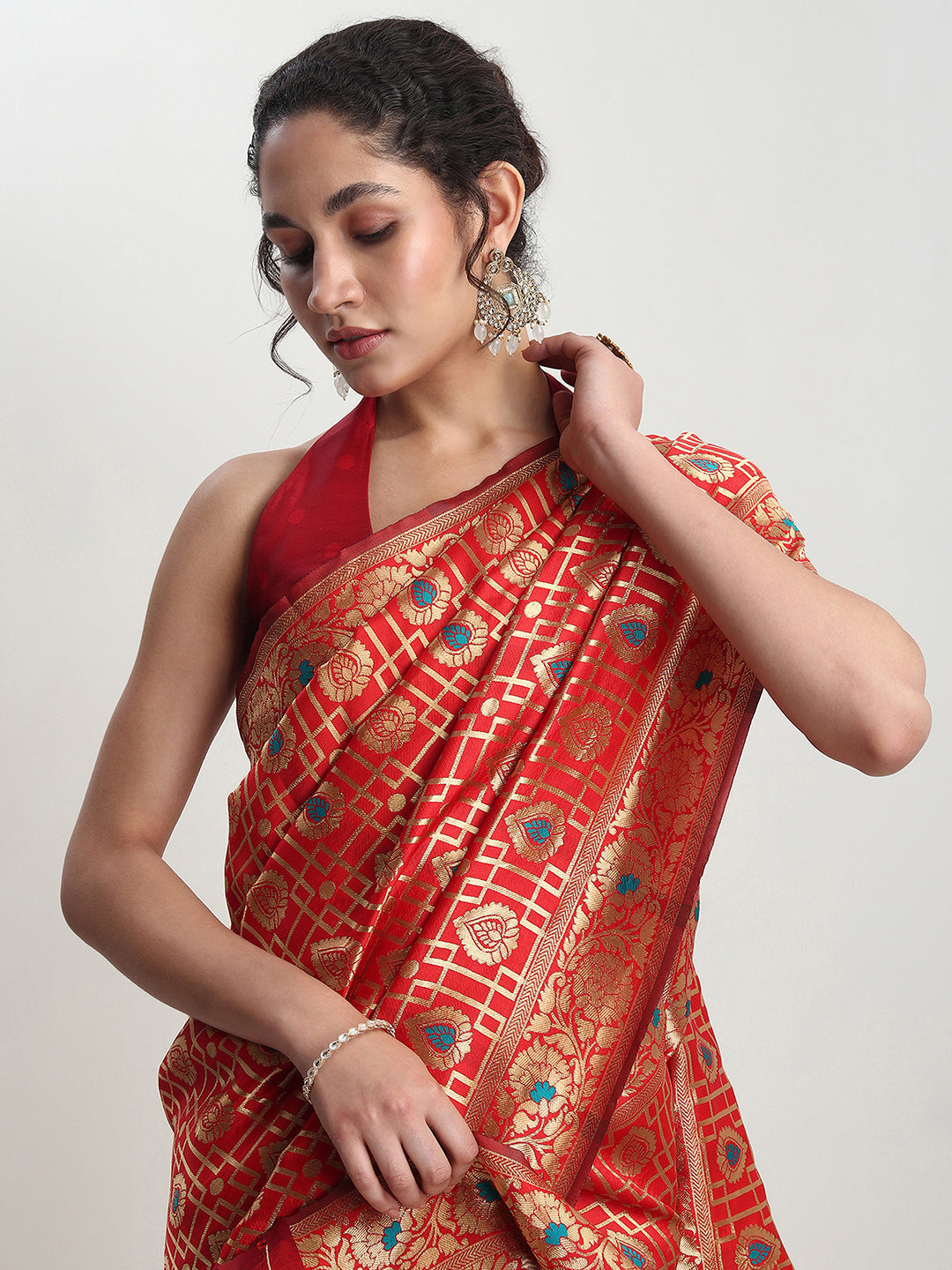Janasya Red Silk Blend Ethnic Motifs Jacquard Saree - Distacart